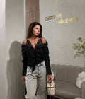 Черна риза с off-shoulder деколте и дантела